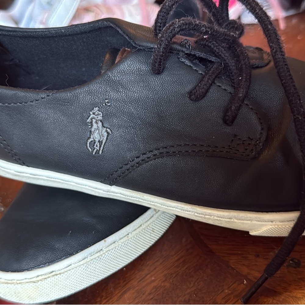 Ralph Lauren boys Black Leather Sneakers - Picture 1 of 3